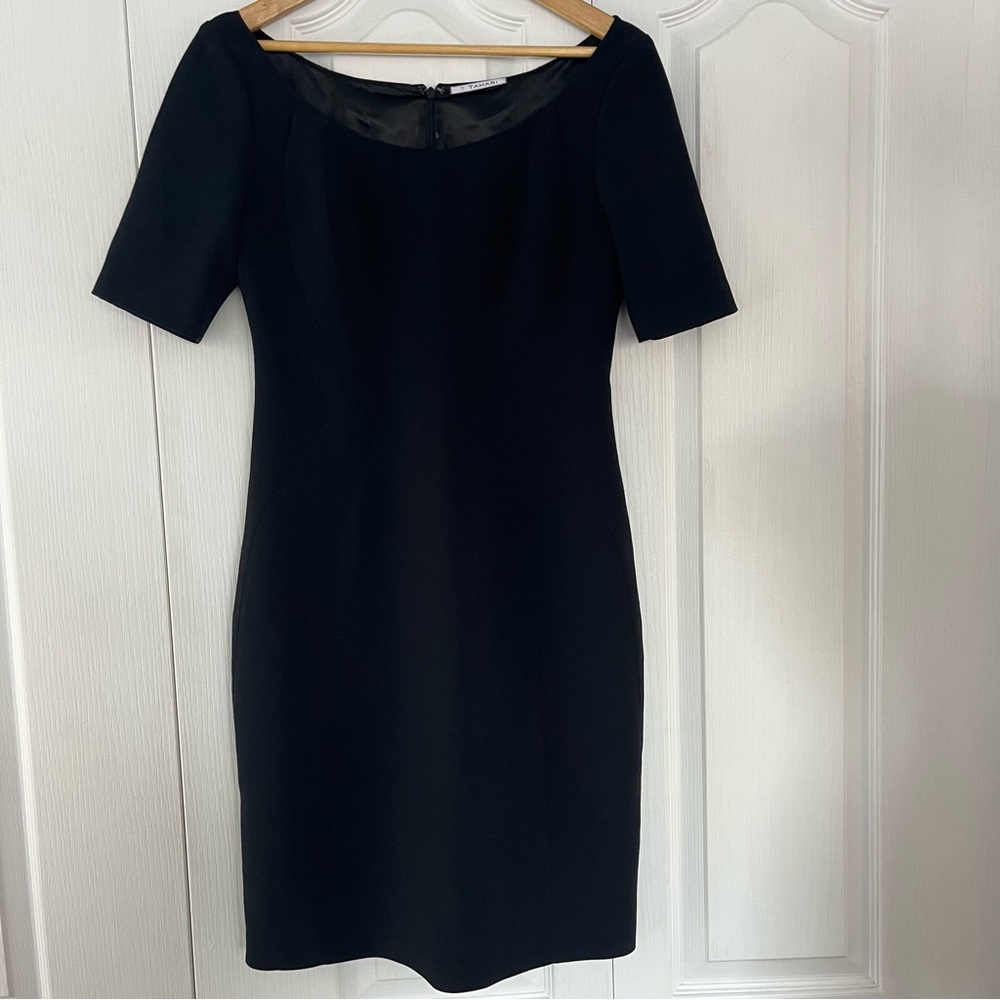 T Tahari Black Sheath Cocktail Black Dress - Size 8 - Picture 2 of 7